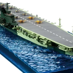 Fujimi 1/700 Japanese Navy Carrier Shinano Snap Kit