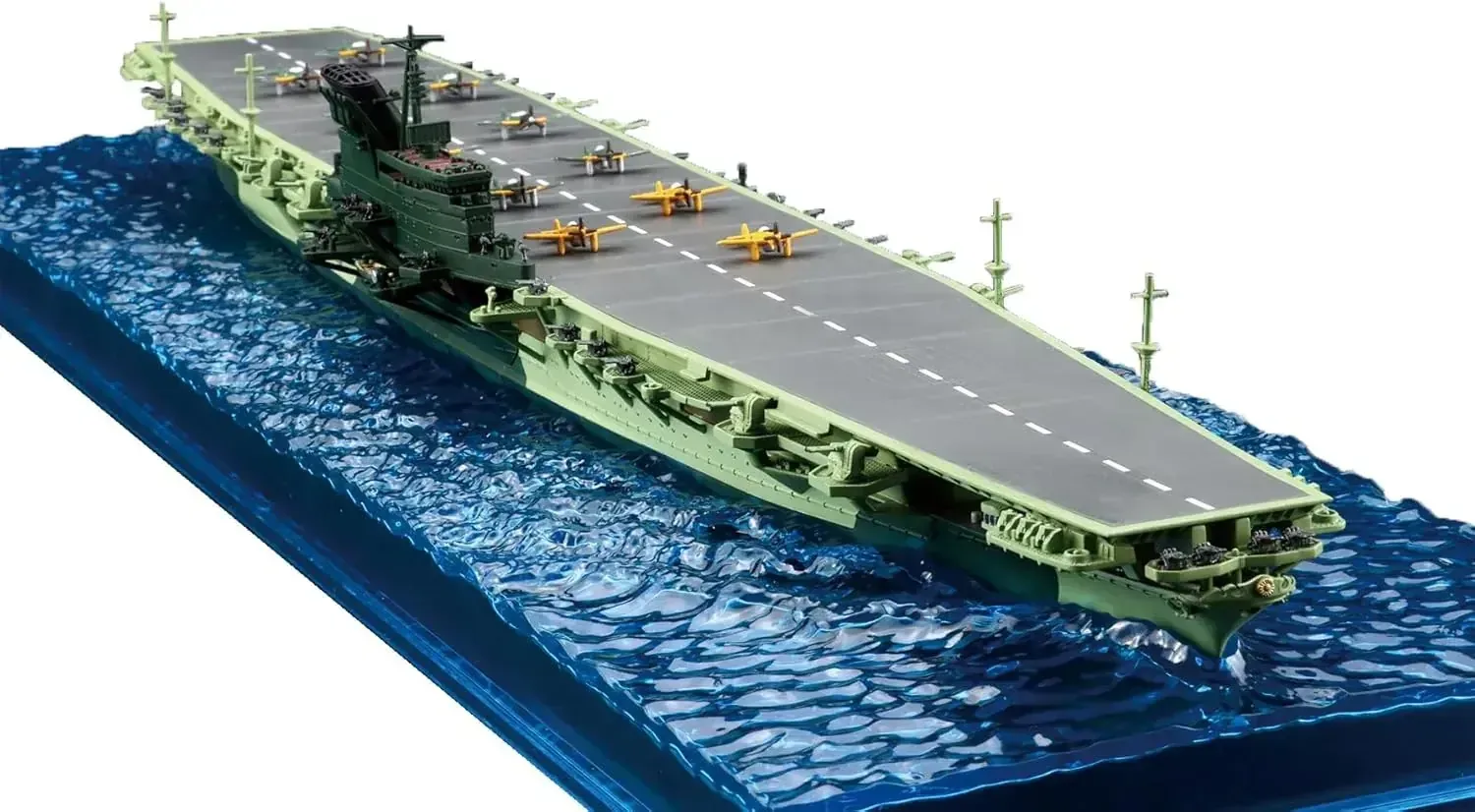 Fujimi 1/700 Japanese Navy Carrier Shinano Snap Kit
