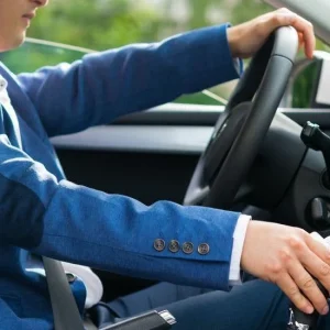 Vaping in Your Car? Keep These Things in Mind